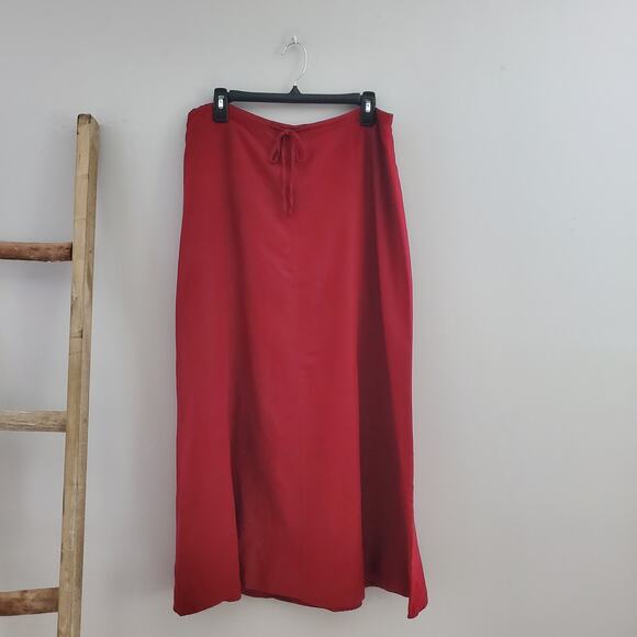 New York & Company Maroon Lightweight Long Linen Circle Skirt Size 14 - Picture 1 of 7